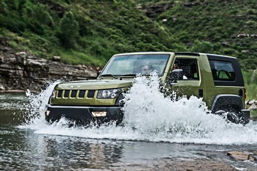  BAIC BJ40 2013 года  (фото 8 из 9)